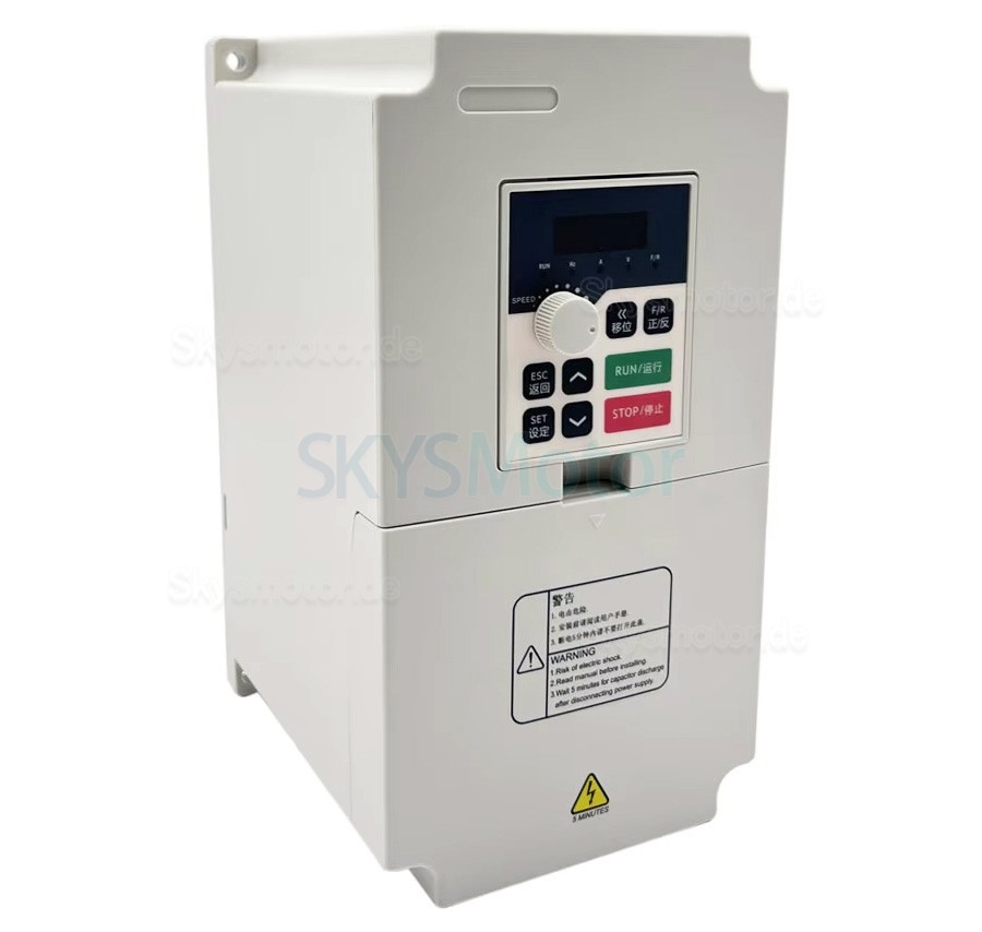 3kW 220V/380V Wassergek&uuml;hlt Spindelmotor-Kit JGD-100A-3.0KW + H100-3.7 mit Frequenzumrichter, Wasserpumpe, 13 ER20-Spannzangen und Halterung